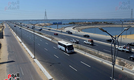 رئيس الوزراء يتفقد عددا من المشروعات بمحافظة الإسكندرية   (5)