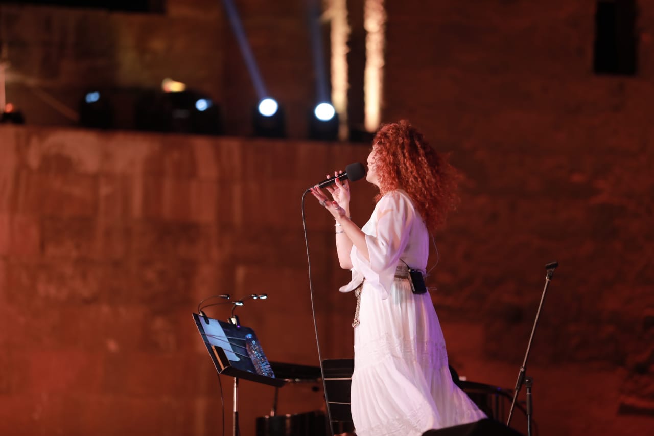 لينا شاماميان تطرب جمهور القلعة بأجمل اغانيها (4)