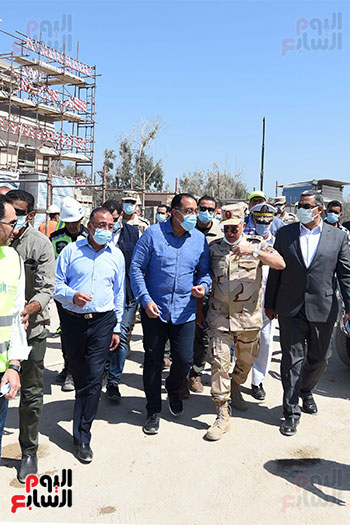 مصطفى مدبولي رئيس مجلس الوزراء خلال زيارته اليوم لمحافظة الإسكندرية (13)