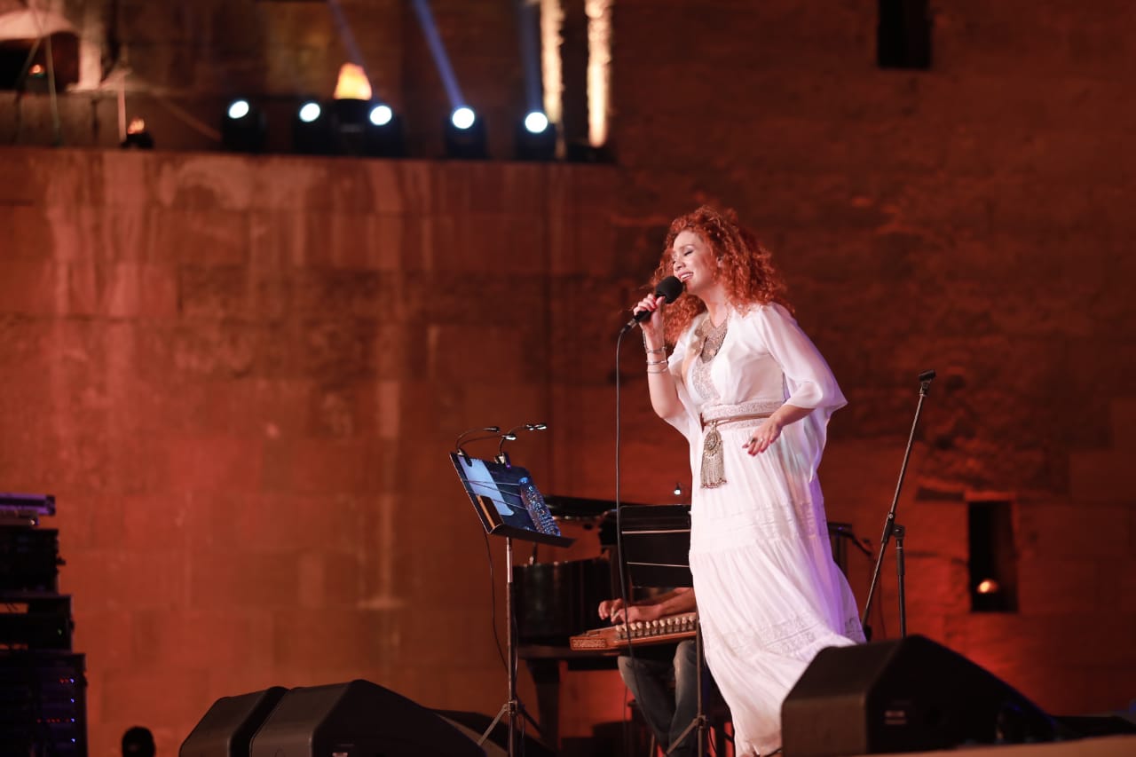 لينا شاماميان تطرب جمهور القلعة بأجمل اغانيها (3)