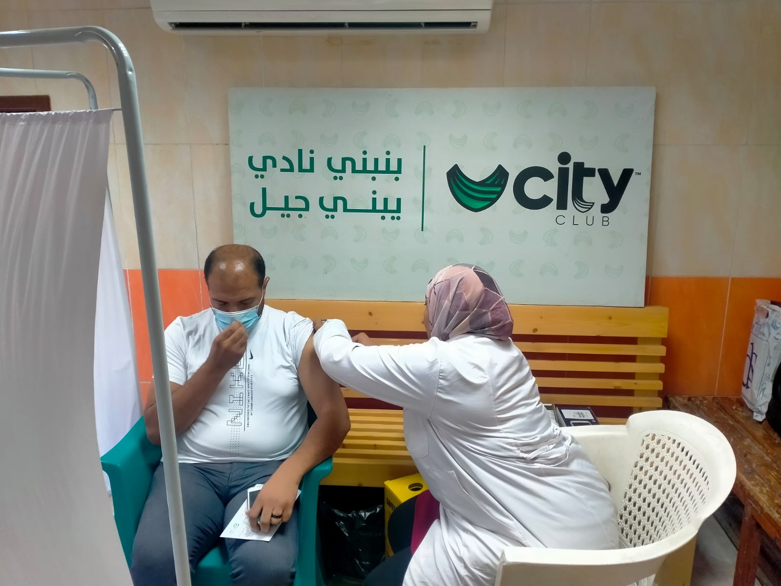 أندية سيتي كلوب تواصل دورها المجتمعي بتطعيم 500 عضوا بفرع طنطا ضد فيروس كورونا (1)