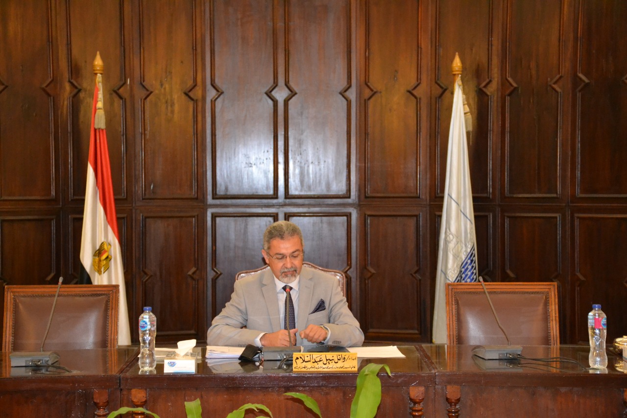 الدكتور وائل نبيل القائم باعمال نائب رئيس جامعة الإسكندرية لشئون التعليم والطلاب