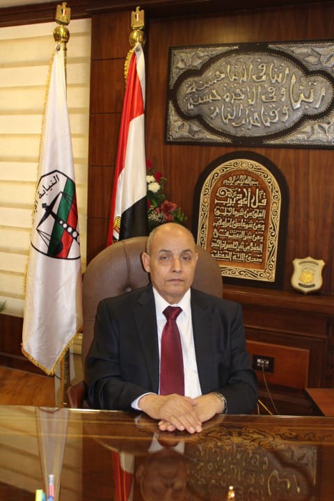 المستشار عزت أبو زيد رئيس هيئة النيابة الإدارية (1)