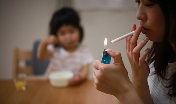 تاثير التدخين السلبي على الاطفال