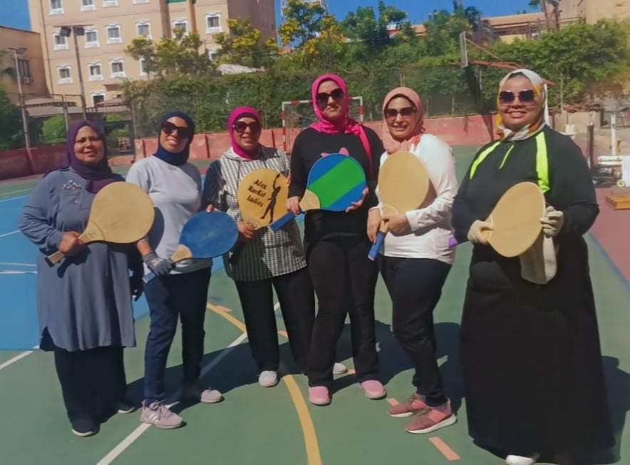 أول فريق لتعليم الراكت النسائى بالإسكندرية (3)