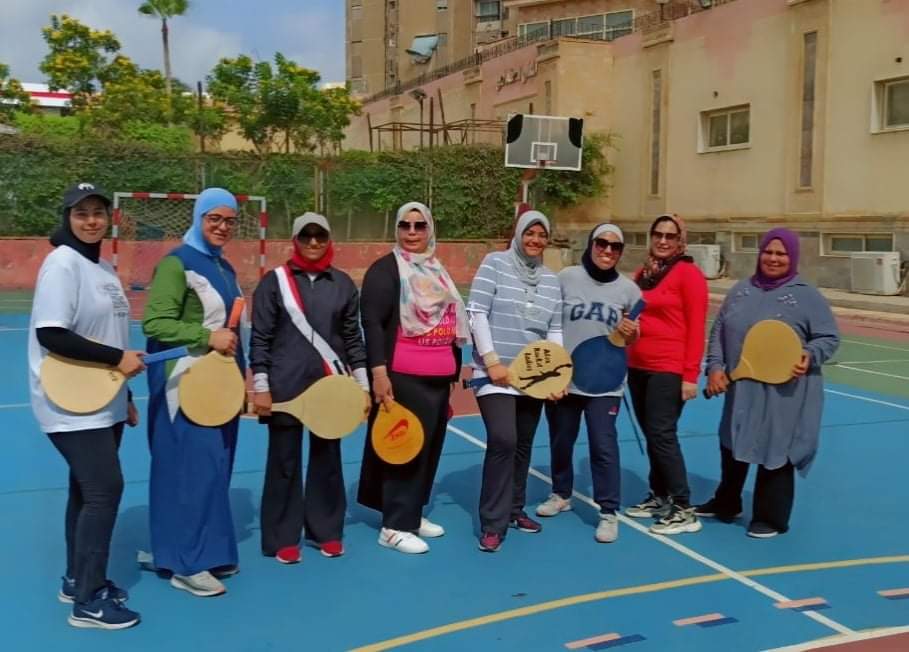 أول فريق لتعليم الراكت النسائى بالإسكندرية (4)