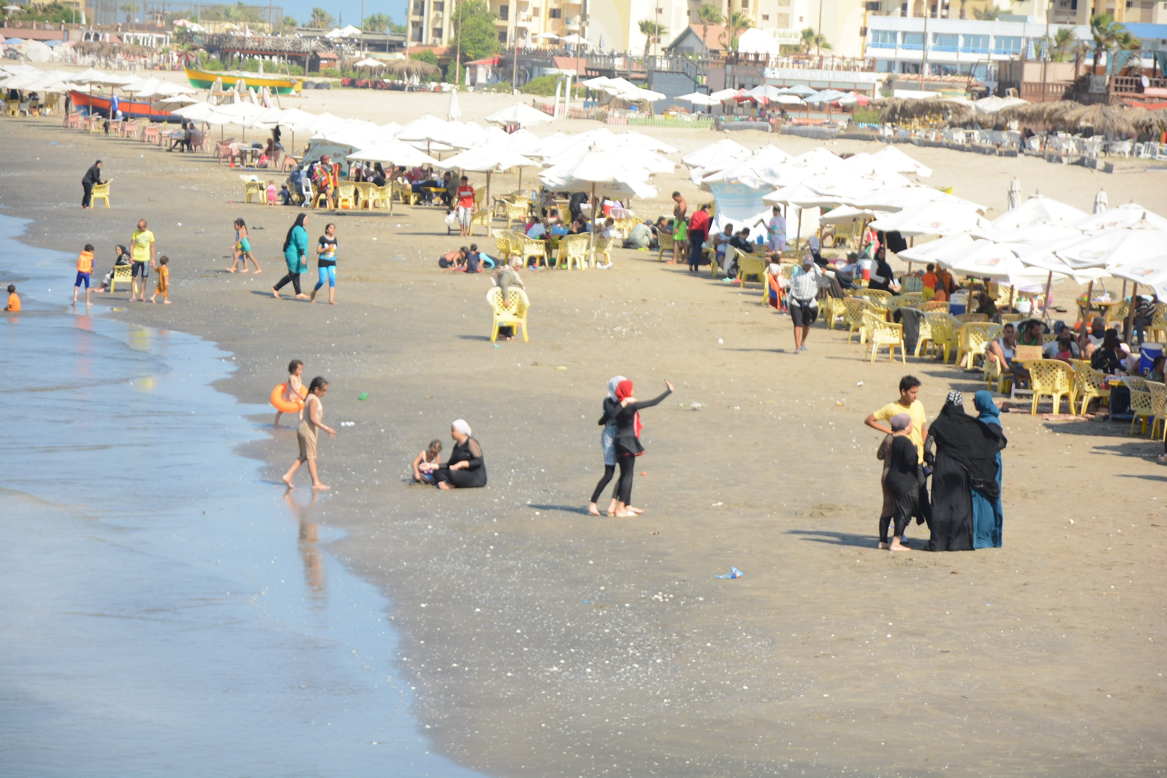المصيف على شاطئ بورسعيد