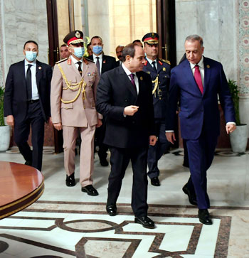 لقاء السيسى ورئيس العراق (4)