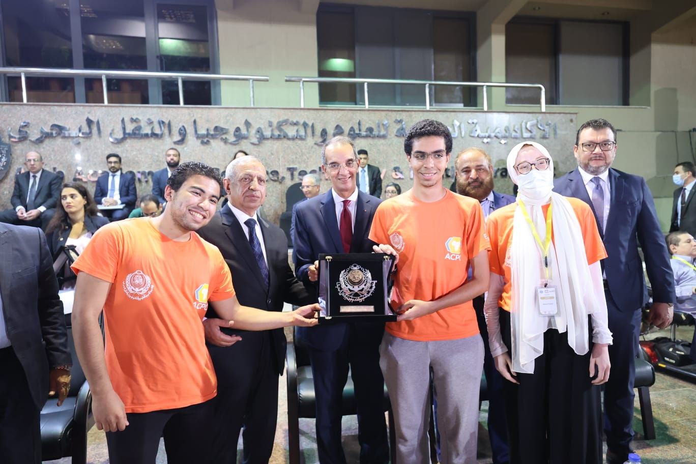 جانب من اللقاء (2)