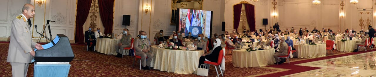 القوات المسلحة تكرم القادة المحالين للتقاعد