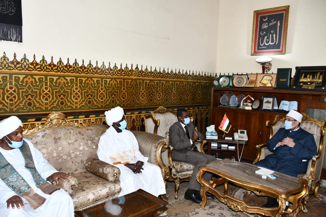 لقاء وزير الأوقاف