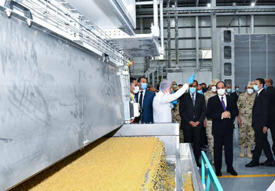الرئيس السيسى يفتتح المدينة الصناعية الغذائية بالمنوفية (20)
