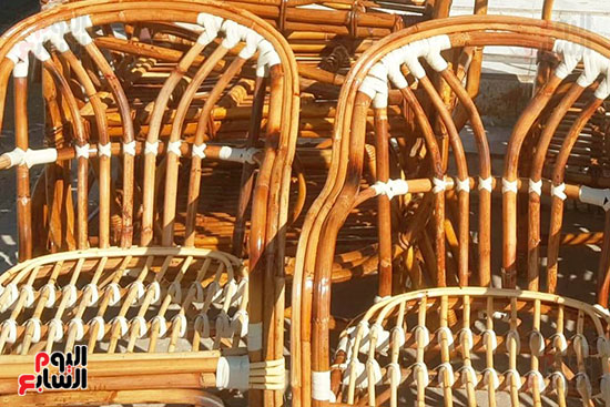 صناعة-الكراسي-من-البامبو