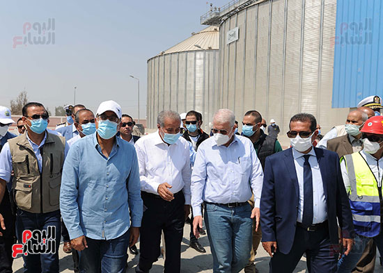 رئيس الوزراء (17)