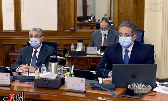 اجتماع مجلس الوزراء الاسبوعى لمتابعة مستجدات فيروس كورونا (9)