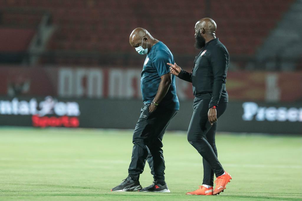 الجهاز الفني للاهلي (1)