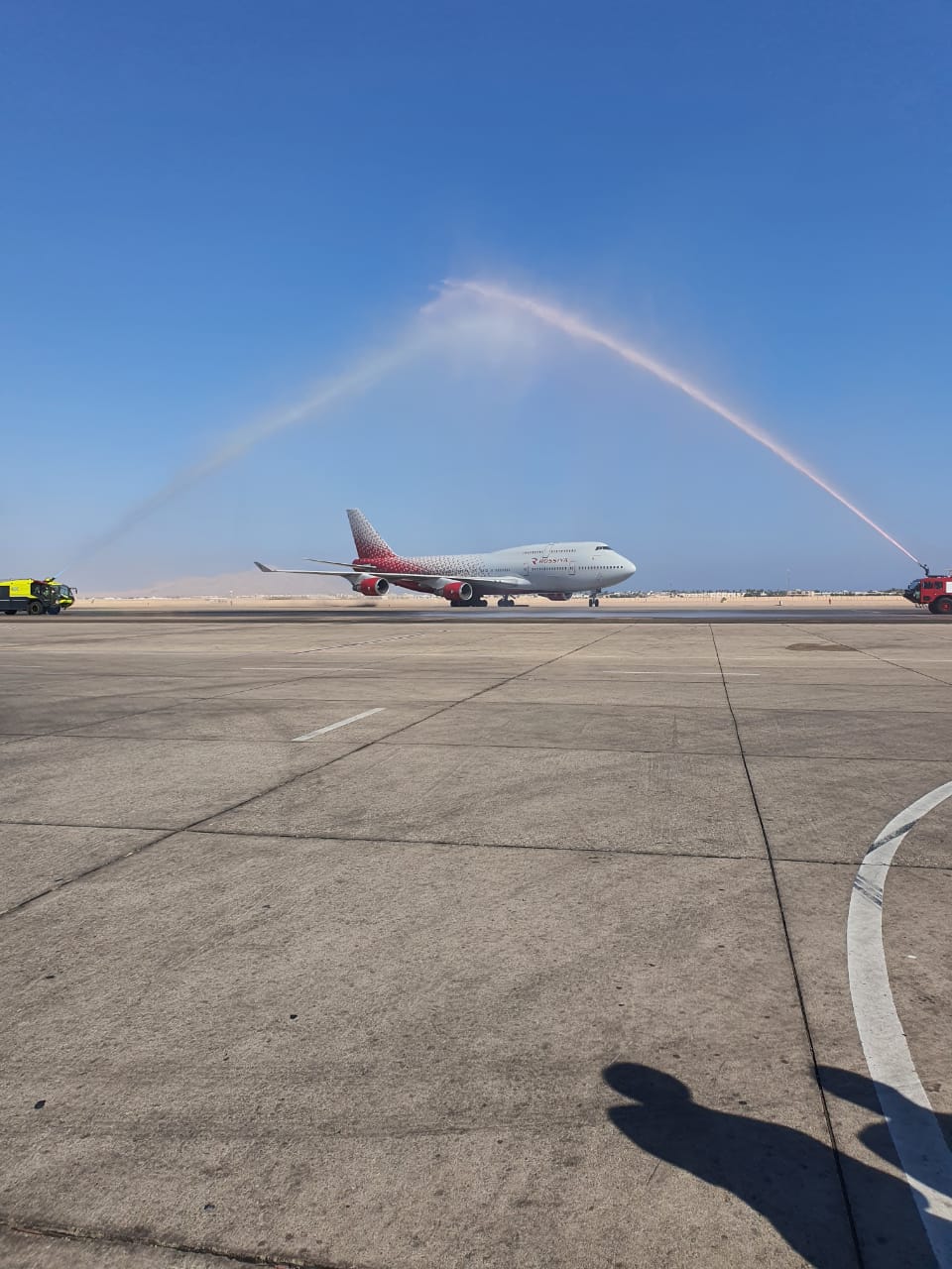 139081-مطار-شرم-الشيخ-الدولى-يستقبل-أولى-الرحلات-الجوية-الروسية-على-(9)
