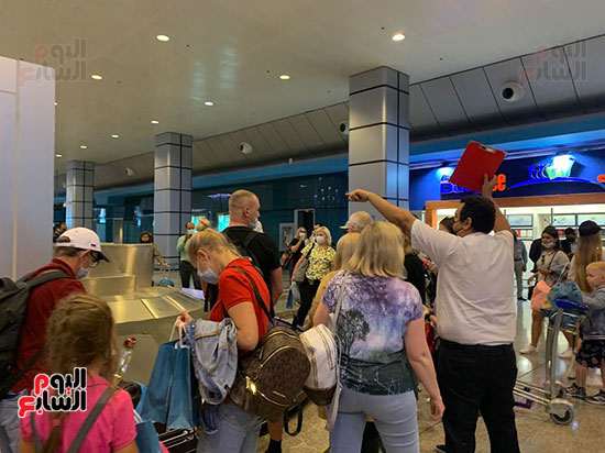 وصول-اول-رحلة-من-روسيا