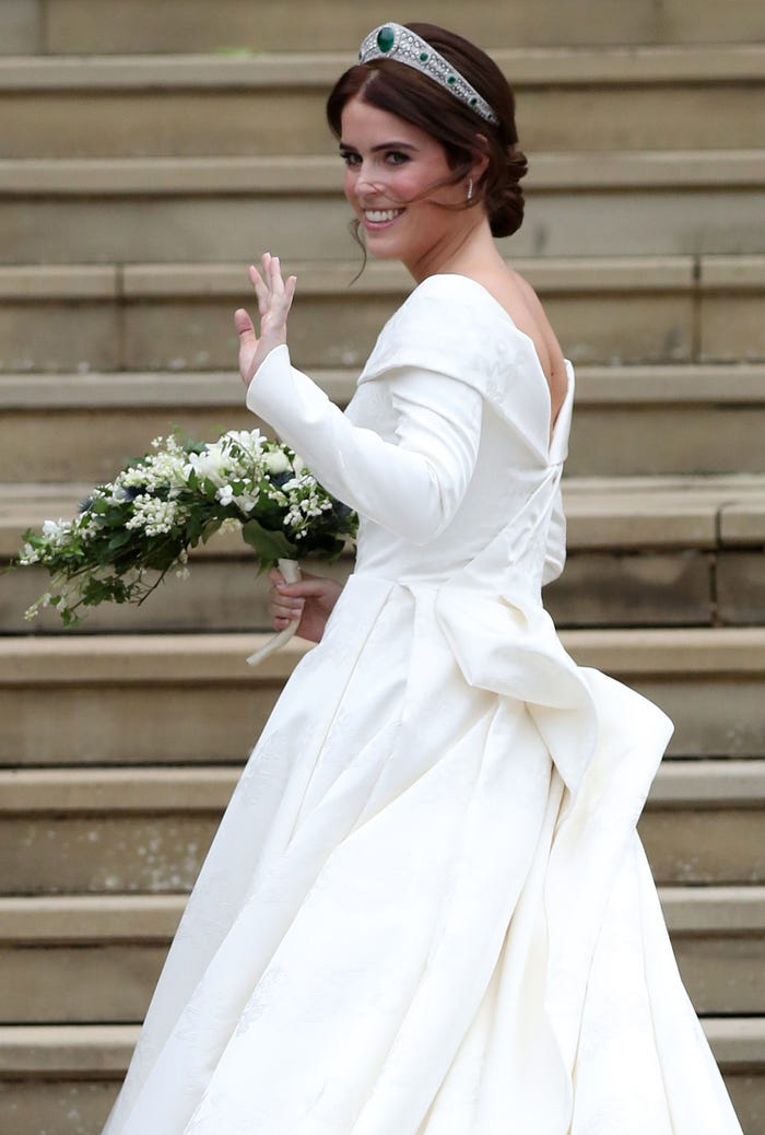 ألقت الأميرة أوجيني بيانًا في فستان زفافها. ستيف بارسونز - وكالة فرانس برس عبر غيتي إيماجز