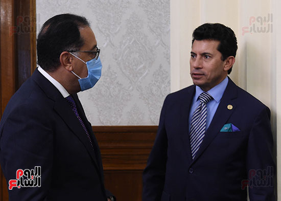 اجتماع الحكومة (6)