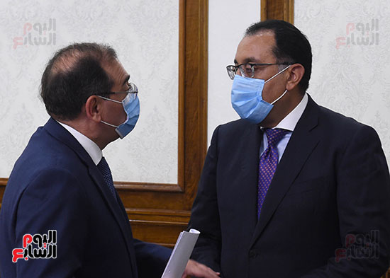 اجتماع الحكومة (8)