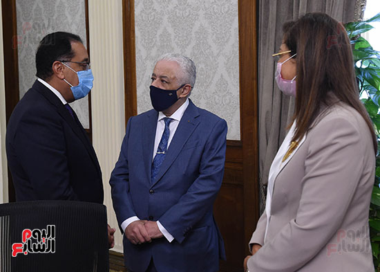 اجتماع الحكومة (10)