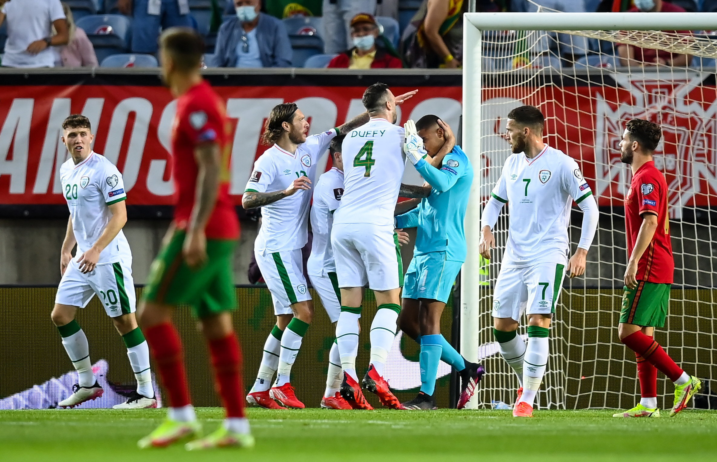 Portugal vs ireland. Франция Азербайджан.