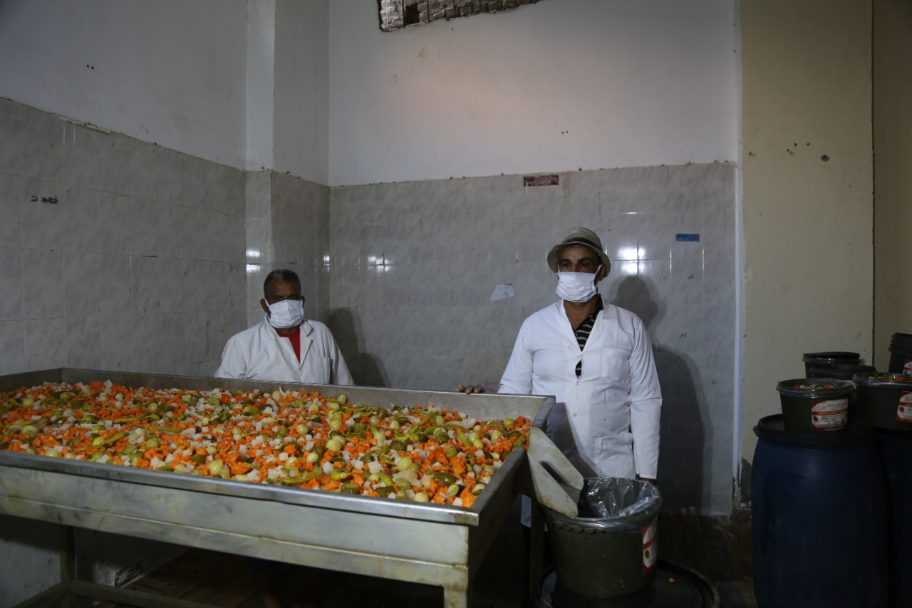 جهاز تنمية المشروعات ساعد في انشاء مصنع للمخللات بقرية جهاز تنمية المشروعات ساعد في انشاء مصنع للمخللات بقرية