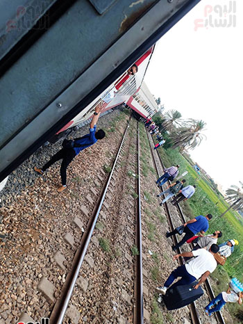 خروج-قطار-عن-القضبان-بالزقازيق