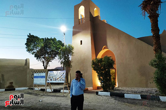 جولة ساحرة داخل مسجد قرية حسن فتحى التراثية بالأقصر بحضور وزيرة الثقافة (9)