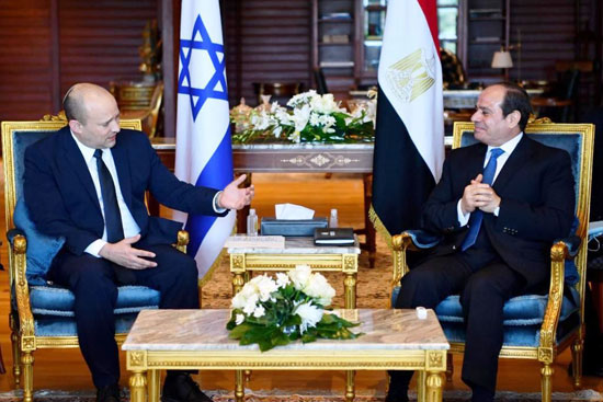 جلسه الرئيس عبد الفتاح السيسى ورئيس وزراء اسرائيل (14)