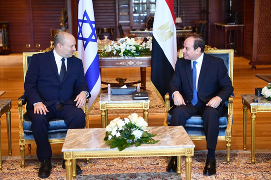 جلسه الرئيس عبد الفتاح السيسى ورئيس وزراء اسرائيل (1)