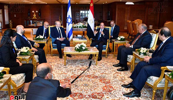 لقاء الرئيس عبد الفتاح السيسى ورئيس وزراء اسرائيل (7)
