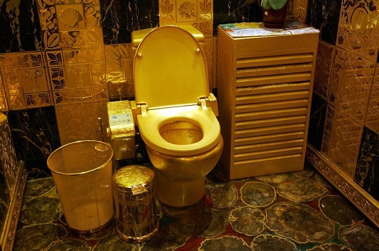 Pure gold toilet