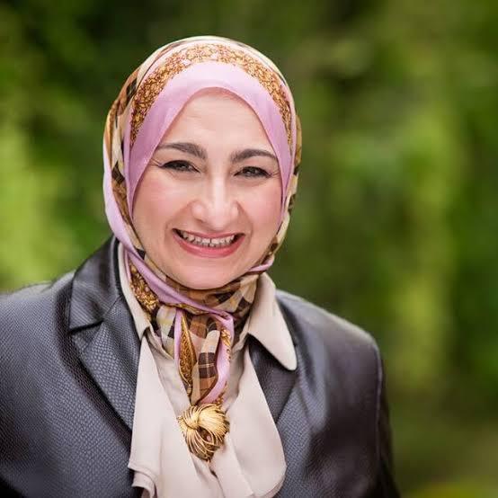 الدكتورة هالة حماد، عضو الكلية الملكية للطب النفسي بإنجلترا