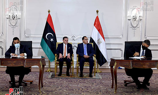 مؤتمر رئيس الوزراء مع نظيره الليبى  (21)