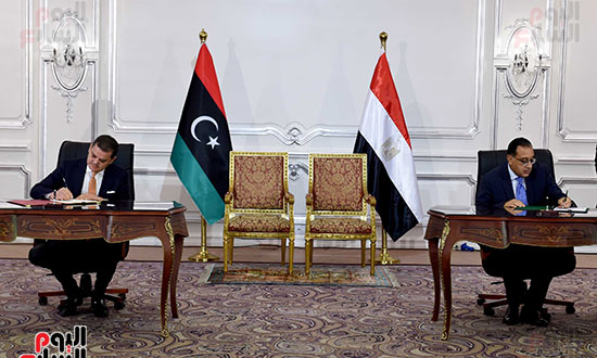 مؤتمر رئيس الوزراء مع نظيره الليبى  (26)