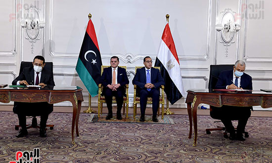 مؤتمر رئيس الوزراء مع نظيره الليبى  (6)