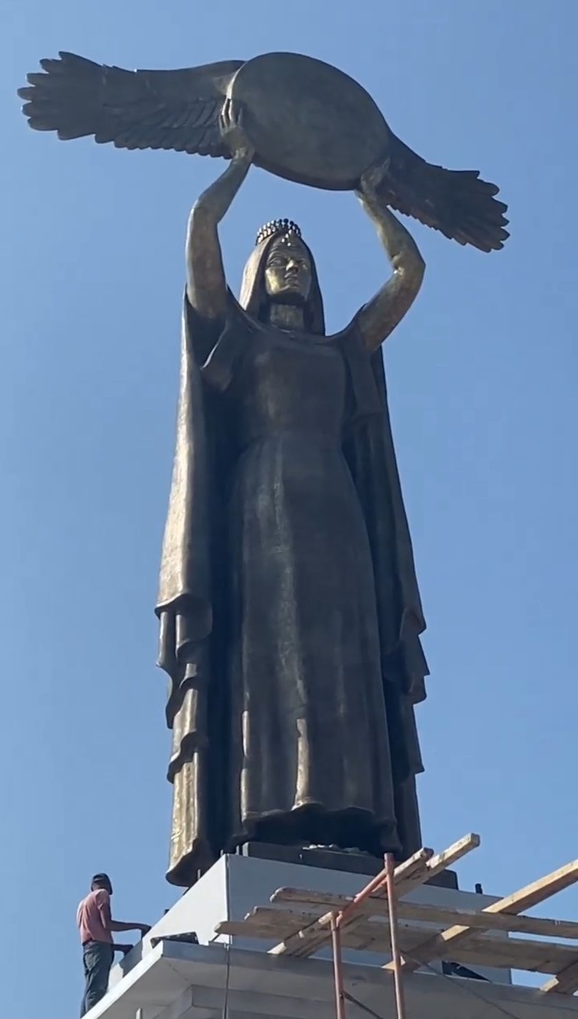تمثال مدخل قناة السويس
