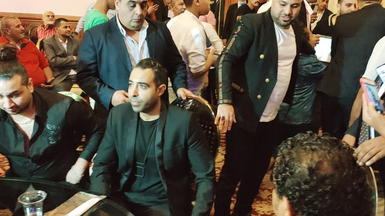 حمادة هلال وعمر كمال وعدوية والشيخ في حفل زفاف نجل عبد الباسط (1)