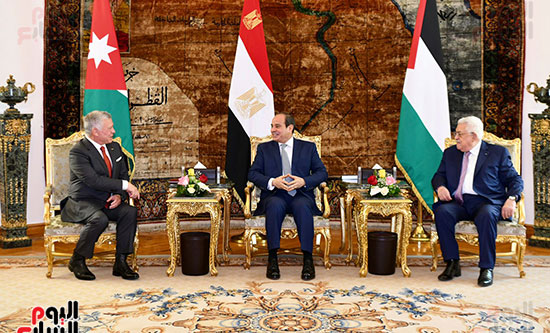 الرئيس عبد الفتاح السيسى والملك عبد الله والرئيس الفلسطينى أبو مازن