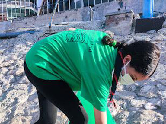 حملة موسعة بالإسكندرية احتفالا باليوم العالمى لتنظيف الشواطئ (1)