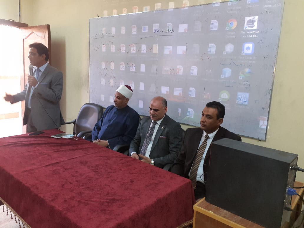 خامس الدورات التدريبية مع جامعة الأقصر بمشاركة 50 إمام