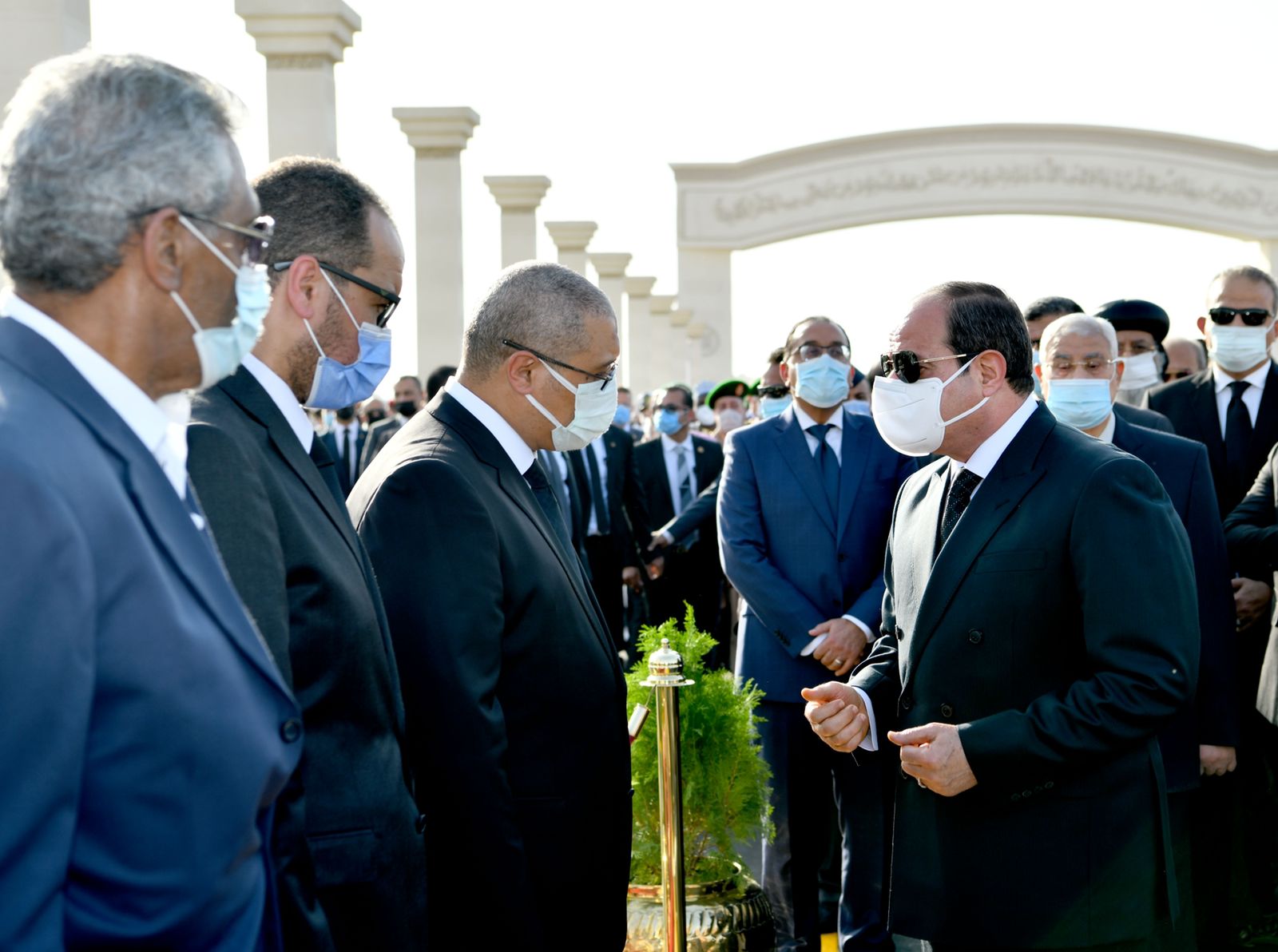 الرئيس السيسى يعزى أسرة المشير طنطاوى
