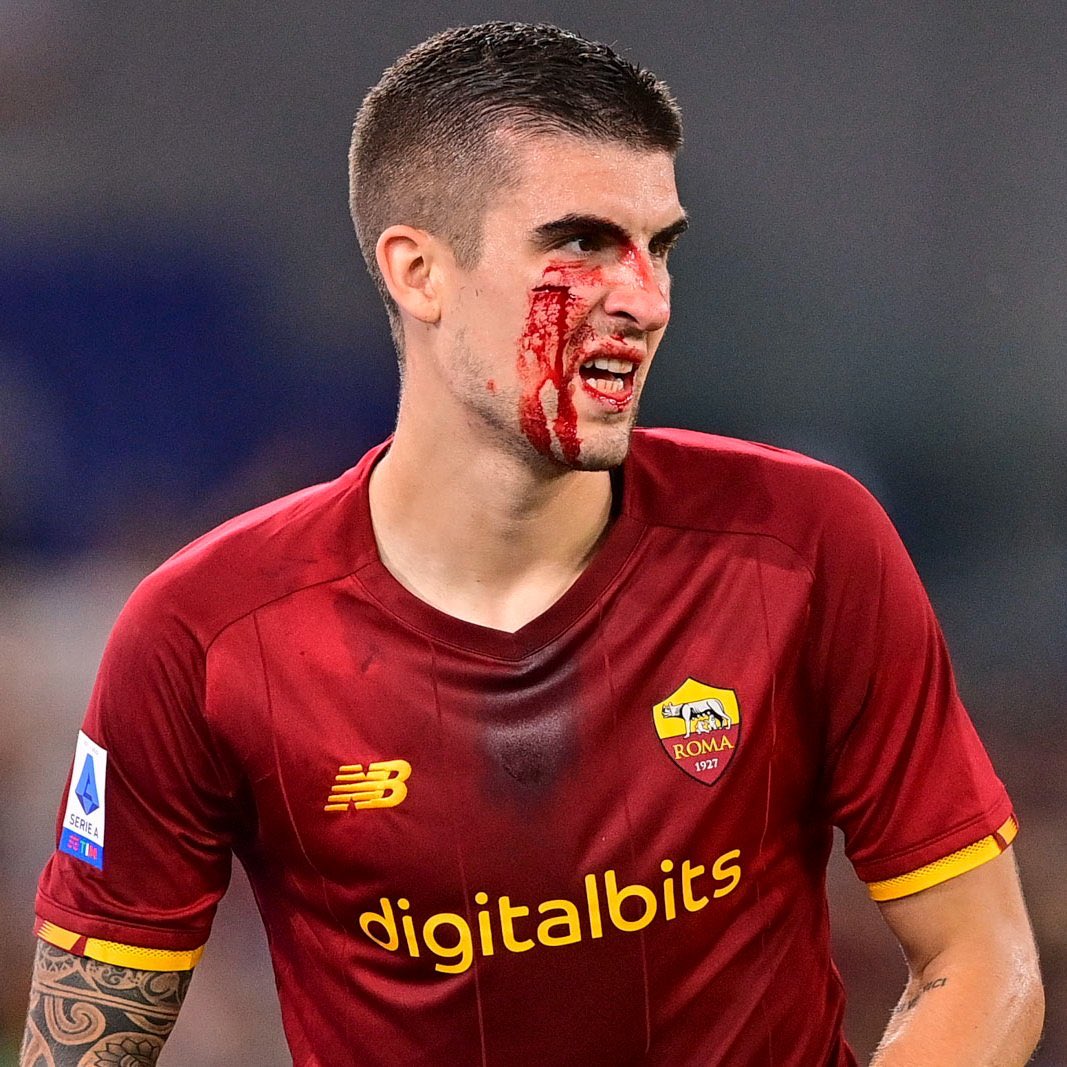 Mancini's blood is a Roma player