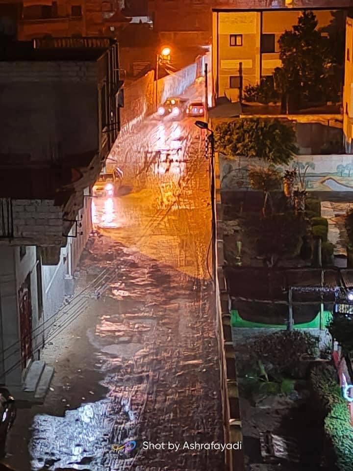 امطار متوسطة بشوارع مدينة العريش (4)