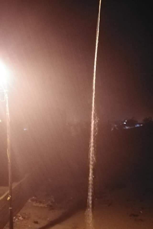 سقوط الأمطار بشوارع مدينة العريش  (5)