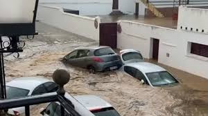 فيضانات فى اسبانيا