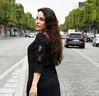 ممثلة عربية ترفض تشبيهها بانجلينا جولي