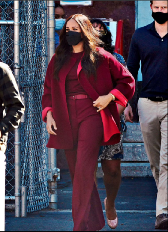 Meghan Markle dazzles in New York in luxurious outfits (3)